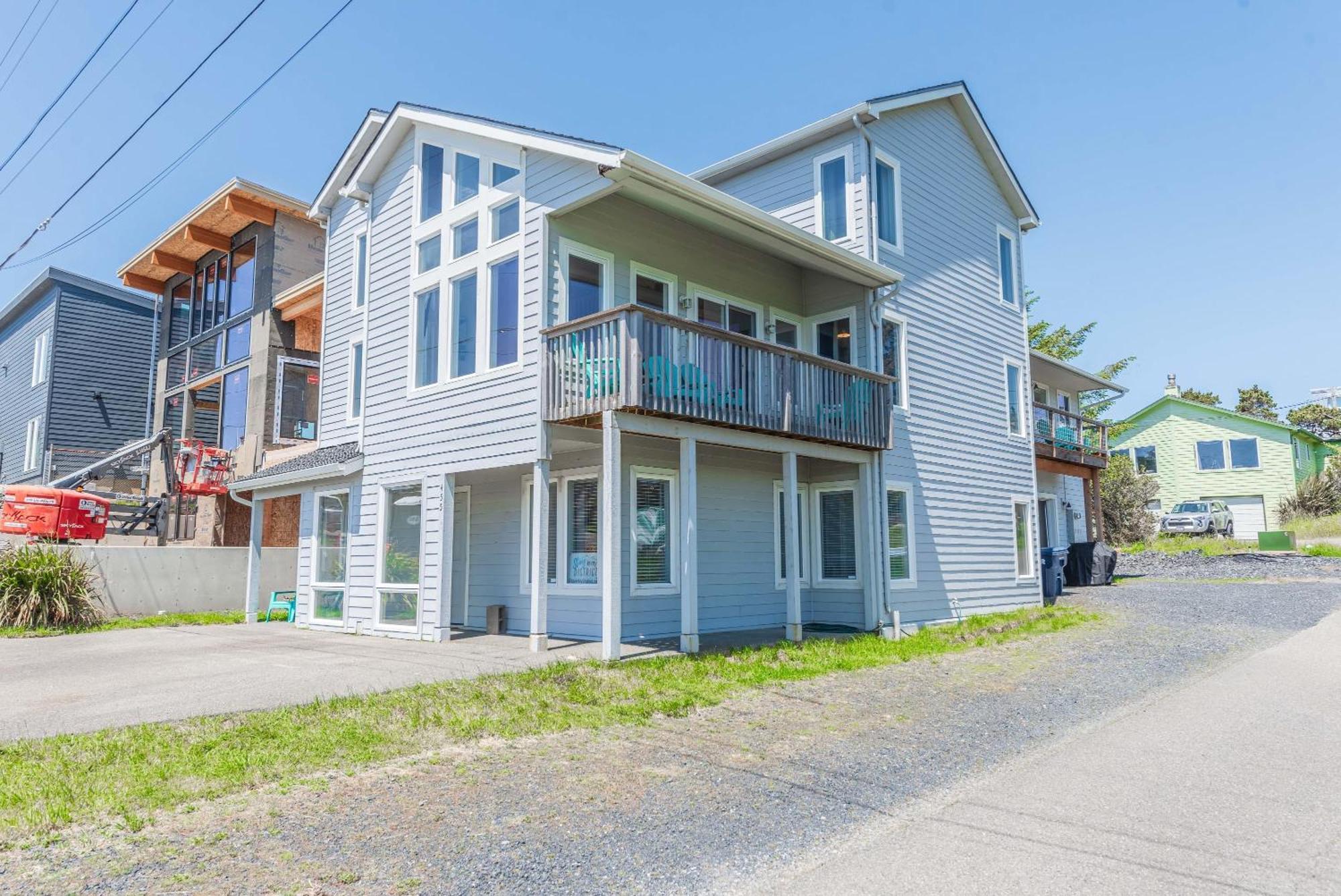 #Stayinmydistrict Oceanview Studio Loft Port Orford Exterior photo