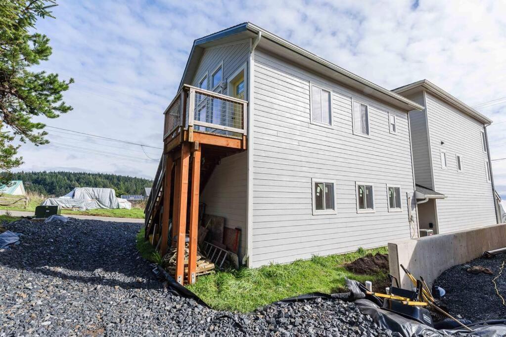 #Stayinmydistrict Oceanview Studio Loft Port Orford Exterior photo